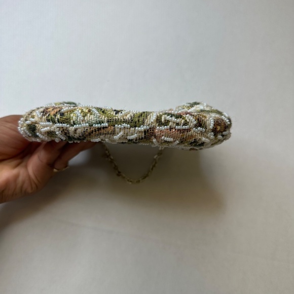 Vintage Handmade Tapestry Beaded Evening bag - Picture 8 of 11